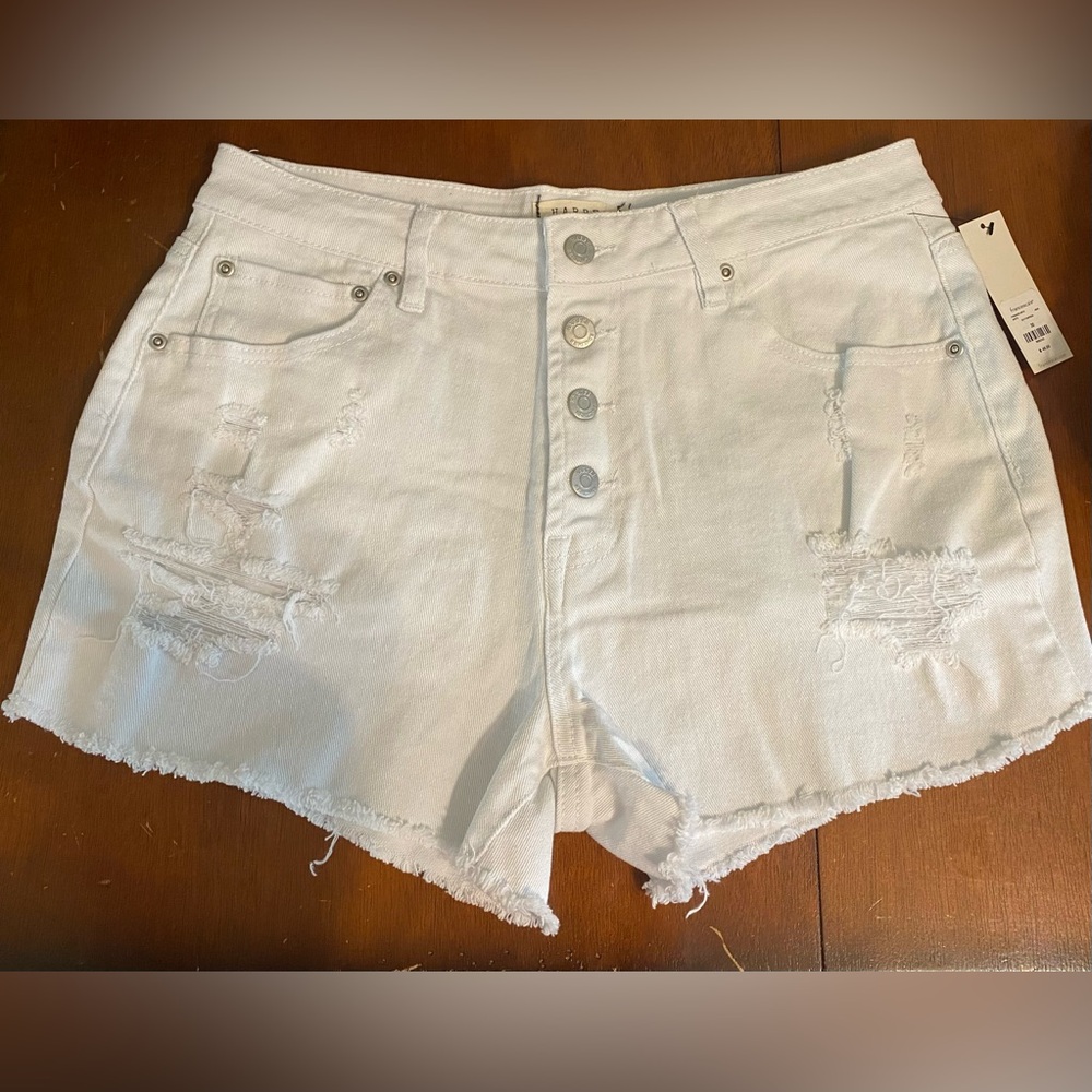 NWT Harper Heritage womens white denim shorts size 30